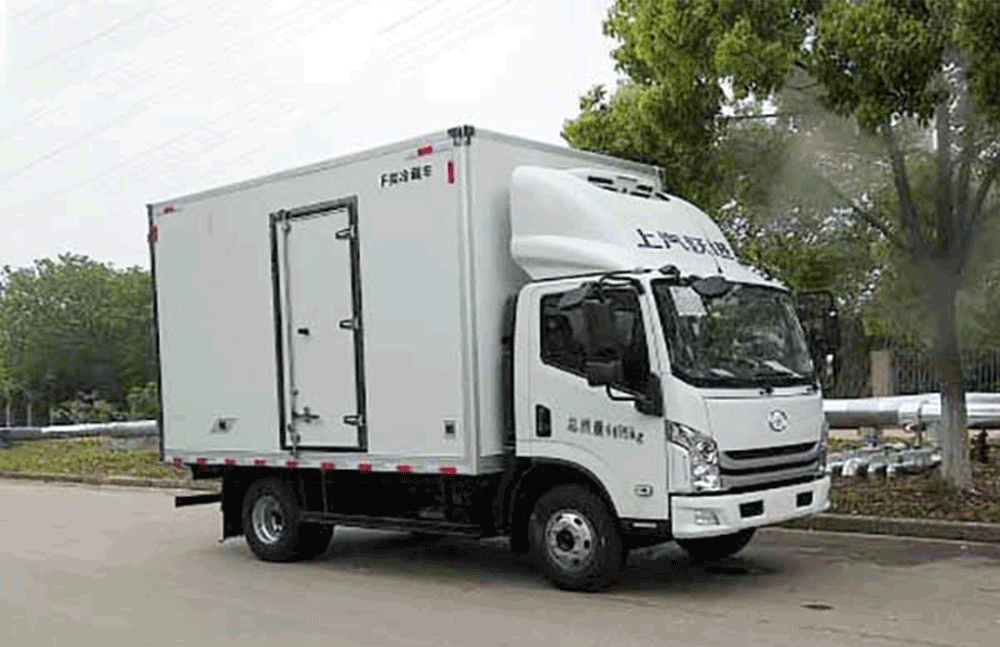 國六躍進自動檔冷藏車